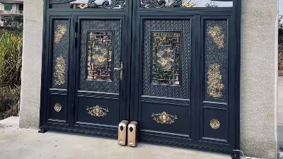 電動對開門機(jī)廠家教你如何選擇電動對開門機(jī)？